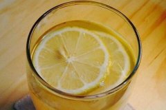 檸檬水的功效與作用？喝檸檬水有什么好處及長(zhǎng)