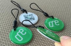 滴膠是什么？滴膠怎么做和滴膠工藝及水晶滴膠教程