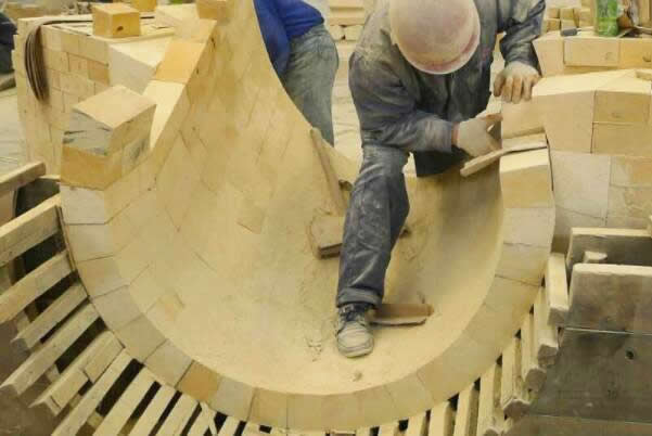 耐火磚是什么材料做的及耐火磚是用來干嘛的？